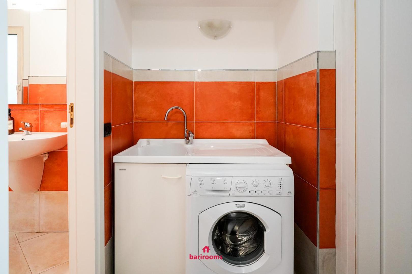 Barirooms Piccinni Exteriör bild